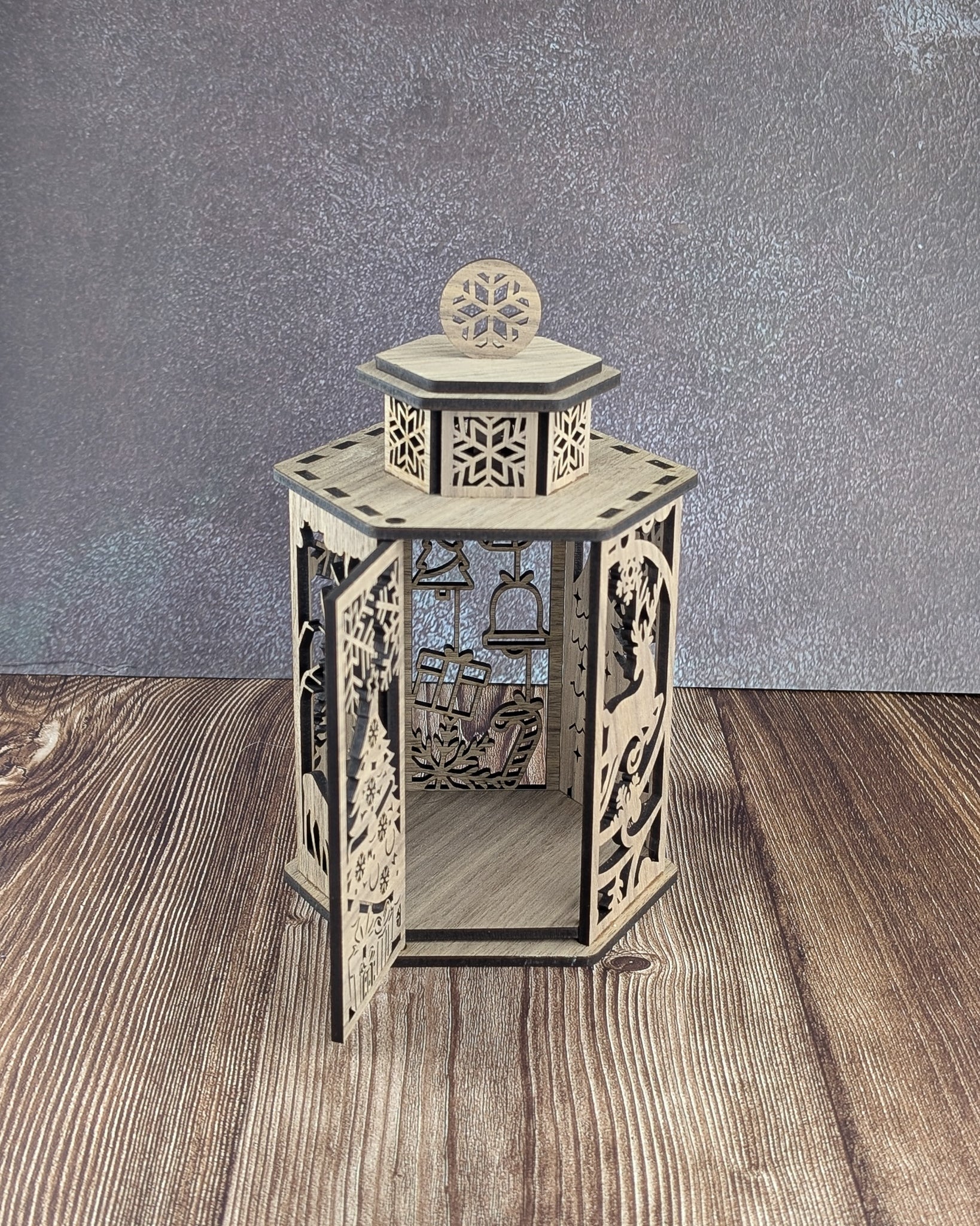 Christmas lantern - A & C Creative Concoctions