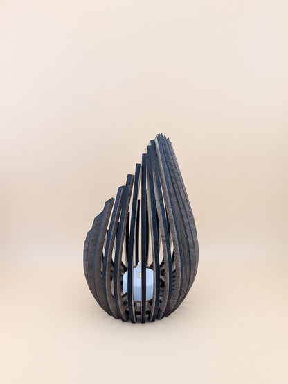 Tea light candle holder